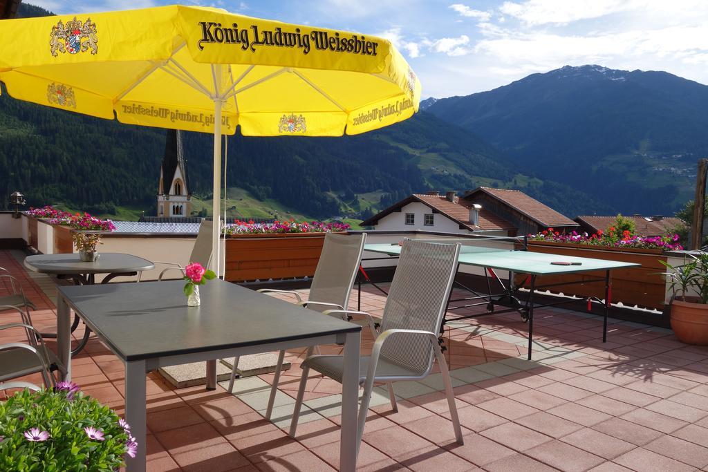 Landhaus Dangl Fliess Room photo