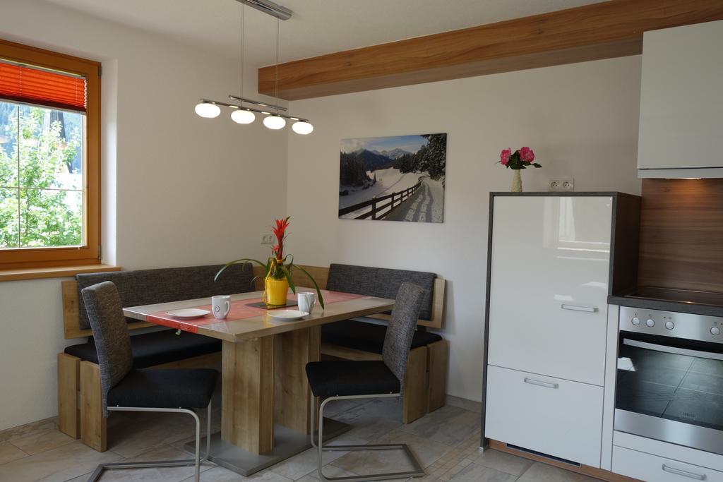 Landhaus Dangl Fliess Room photo